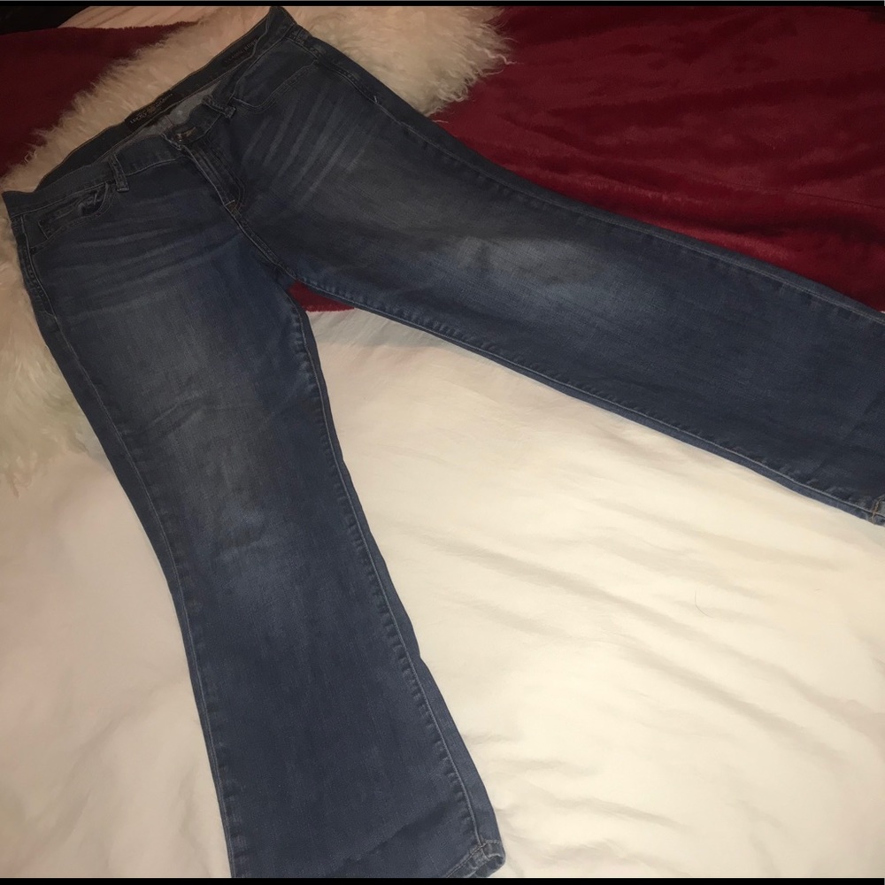 Lucky 🍀 JEANS